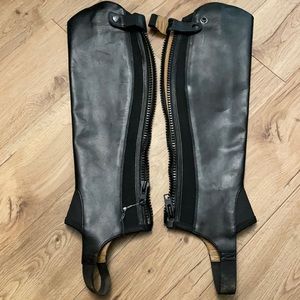 Ariat close contact chap black smooth leather